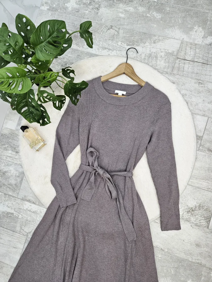 Dzianinowa sukienka z długim rękawem H&M 